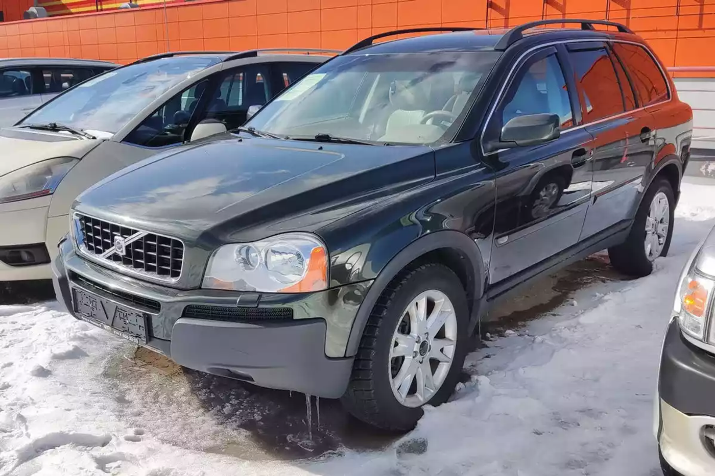"Последние настоящие": почем и в каком состоянии продают Volvo XC90