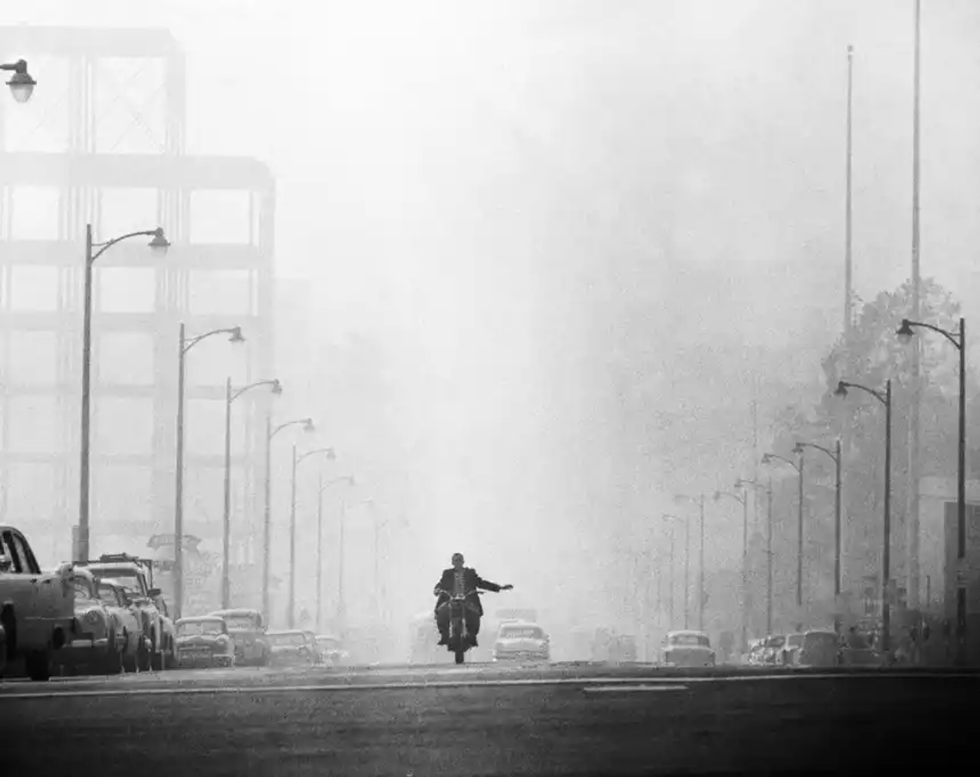История в фотографиях: что бывает с городами, если не заботиться об экологии