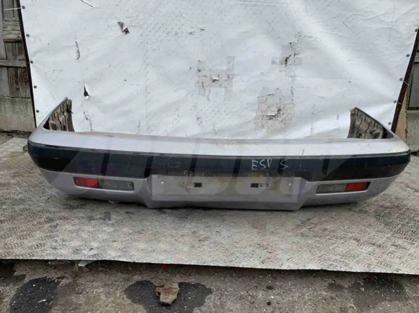 Бампер задний к Daewoo Espero 1993