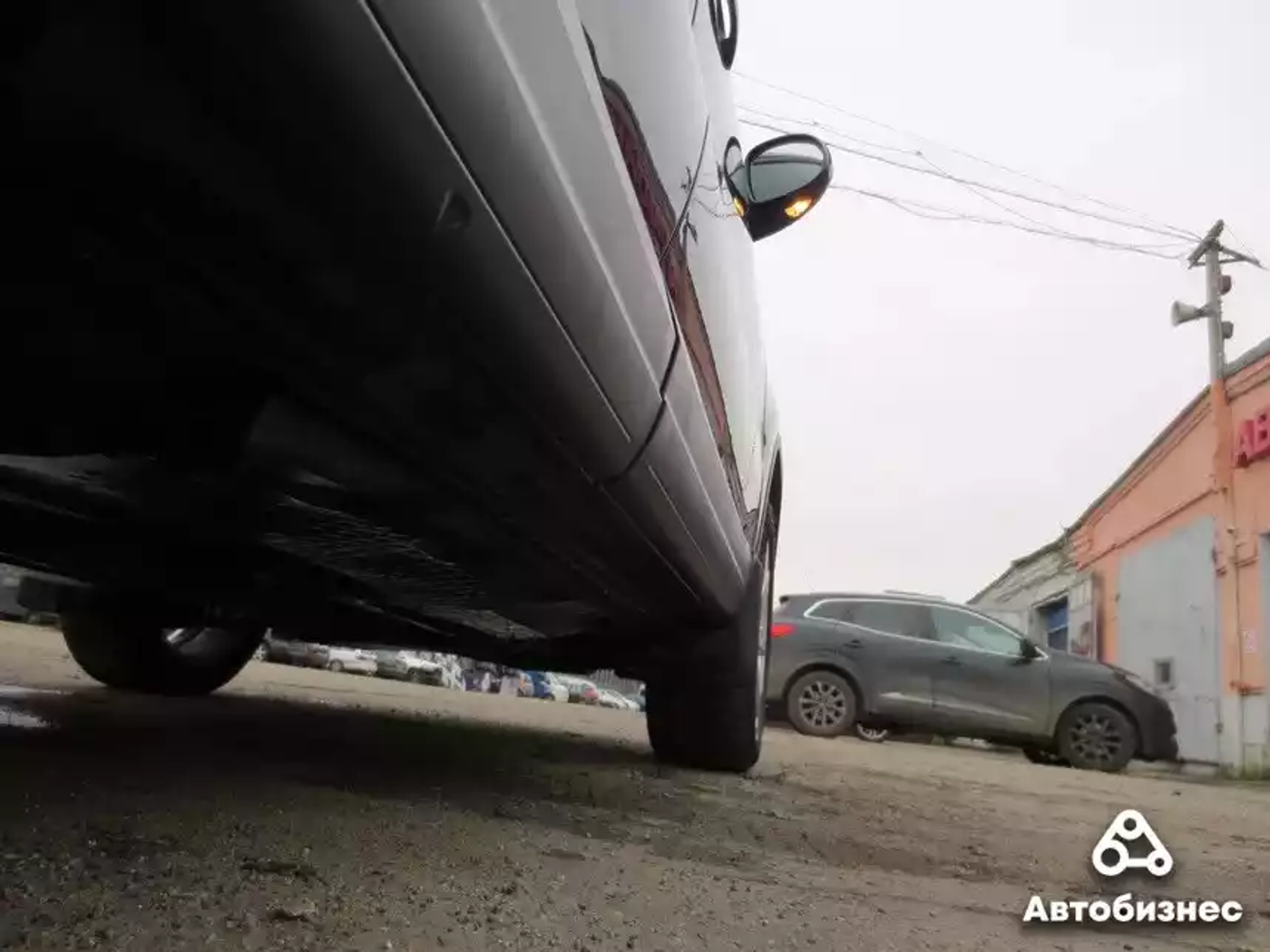 Достоинство – универсальность, а недостаток – цена. Что говорят о VW Tiguan