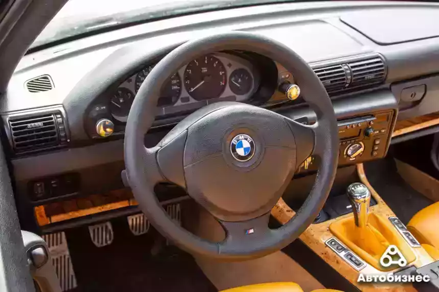 «Уговорили» мотор, пару коробок, а он все едет! Как поживает «злой» BMW E36