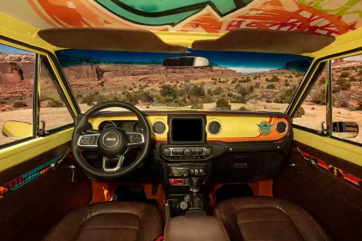Пасхальные Jeep: что показали на фестивале американских внедорожников в Юте?