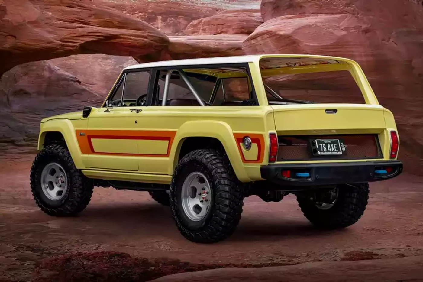 Пасхальные Jeep: что показали на фестивале американских внедорожников в Юте?