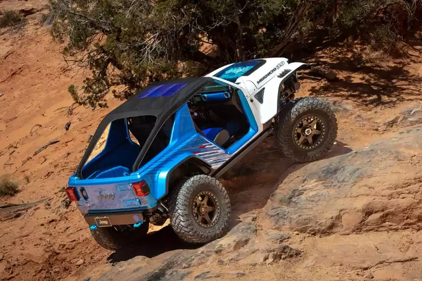 Пасхальные Jeep: что показали на фестивале американских внедорожников в Юте?