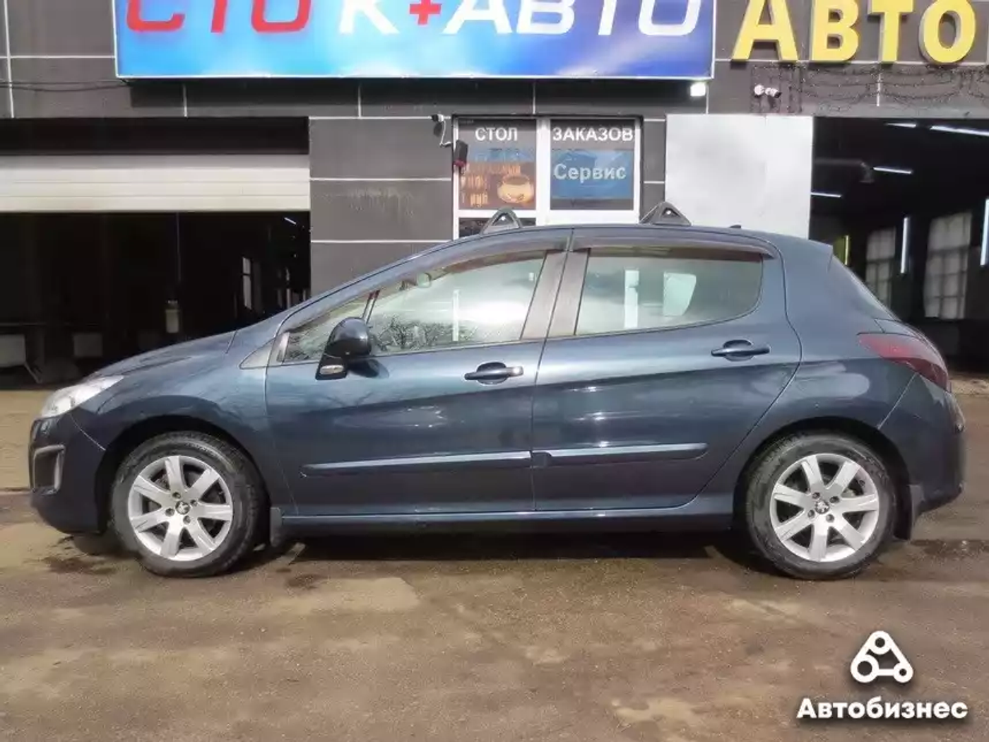 «Мотор – единственный недостаток этого автомобиля». Мнение владельца Peugeot 308