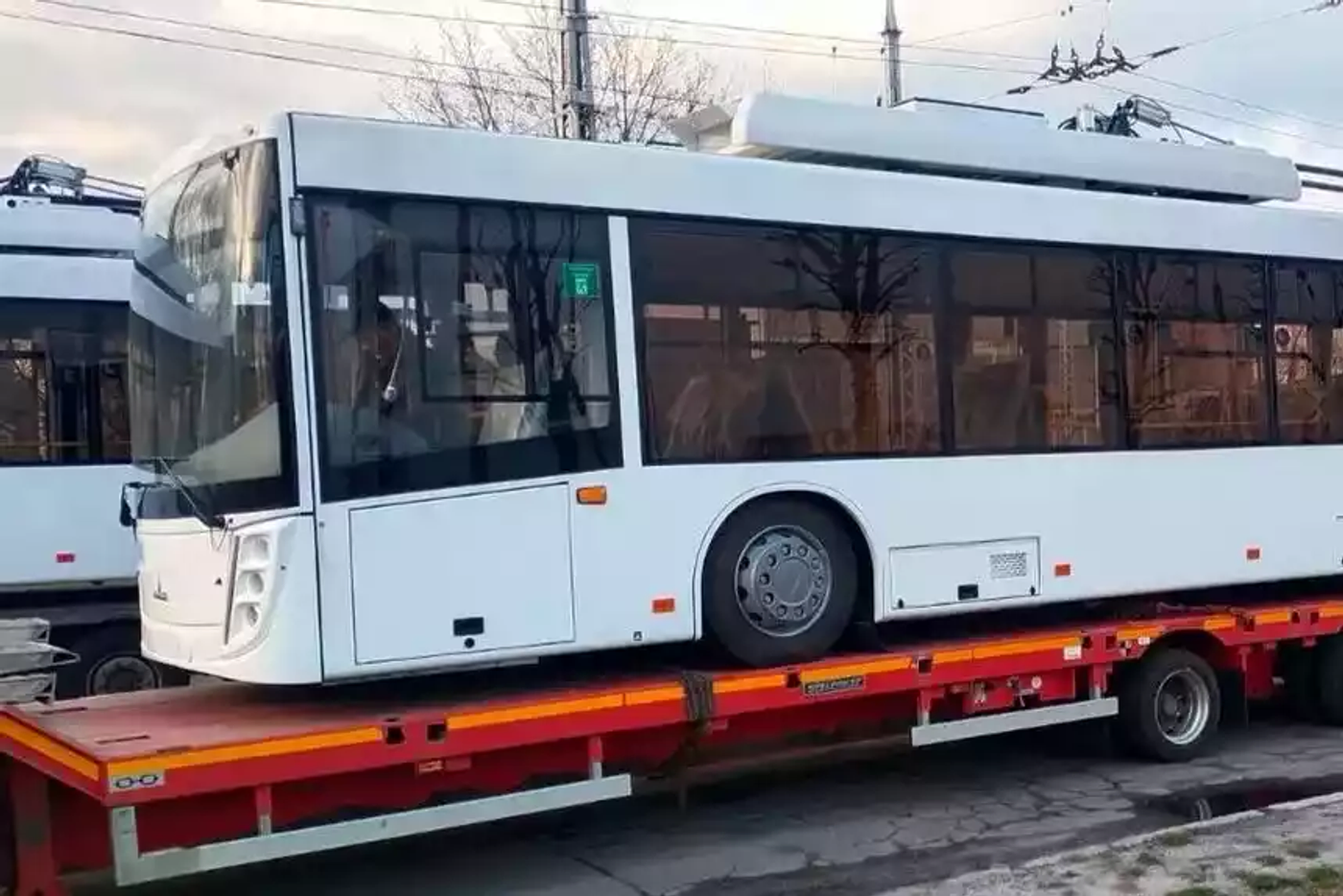 Брест получил 10 новых троллейбусов с УАХ