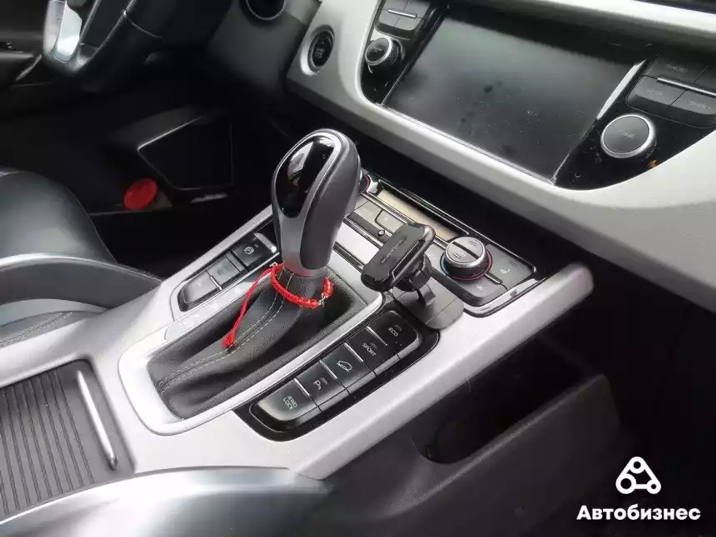 «Надежностью однозначно доволен». Мнение владельца Geely Atlas