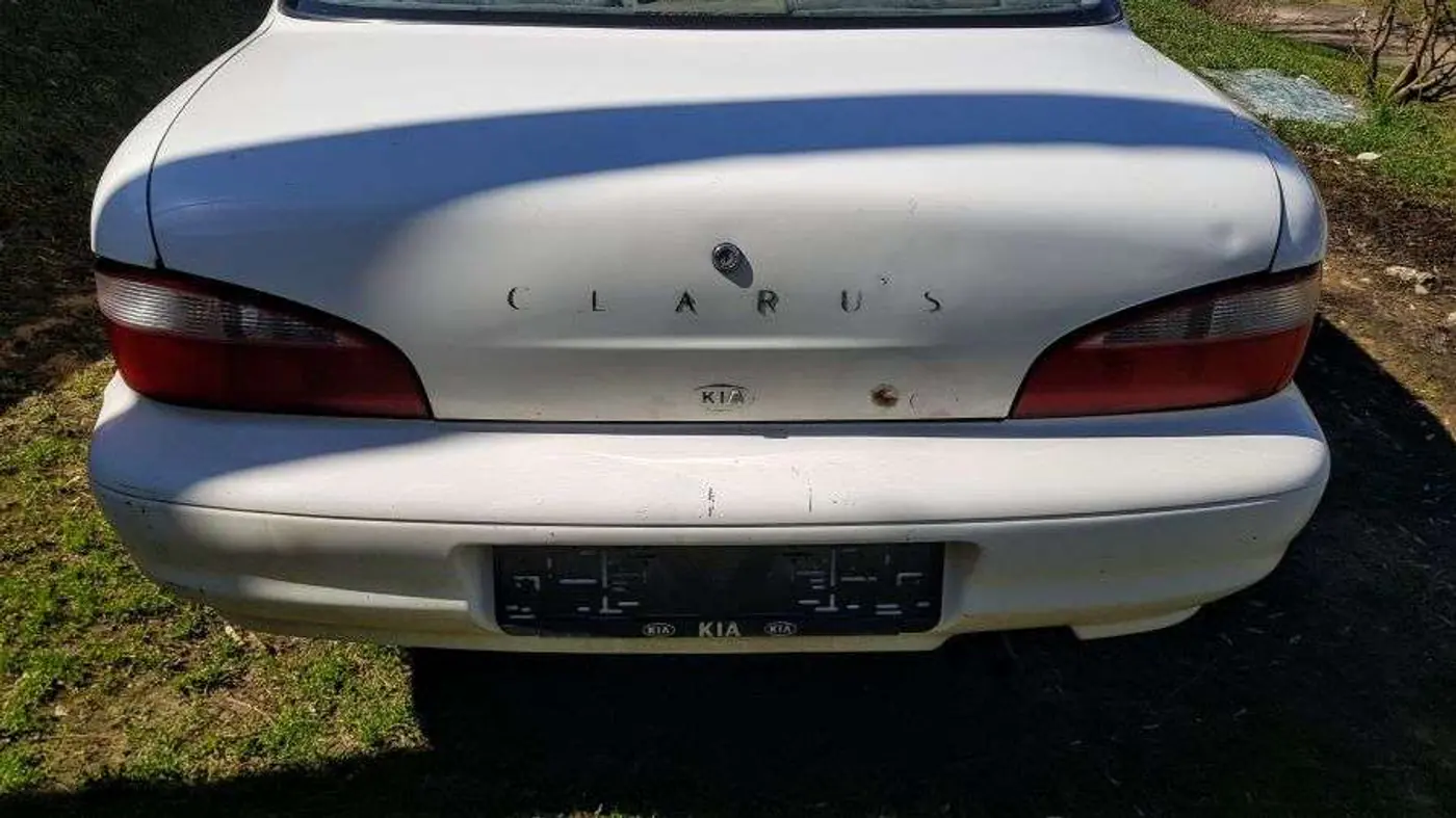 Крышка багажника к Kia Clarus 1997
