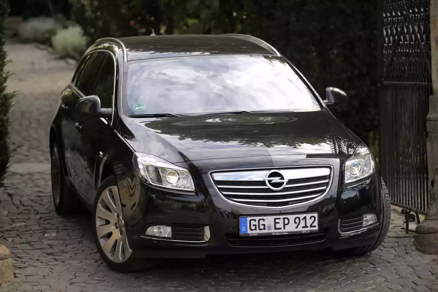 Все хорошо, кроме моторов. Что надо знать при покупке Opel Insignia