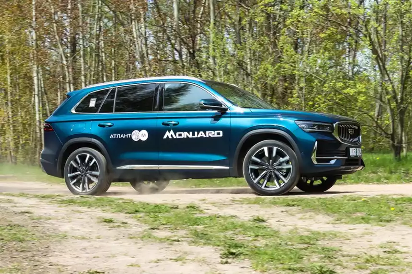Geely Monjaro – это действительно «топ»? Знакомимся с флагманом марки