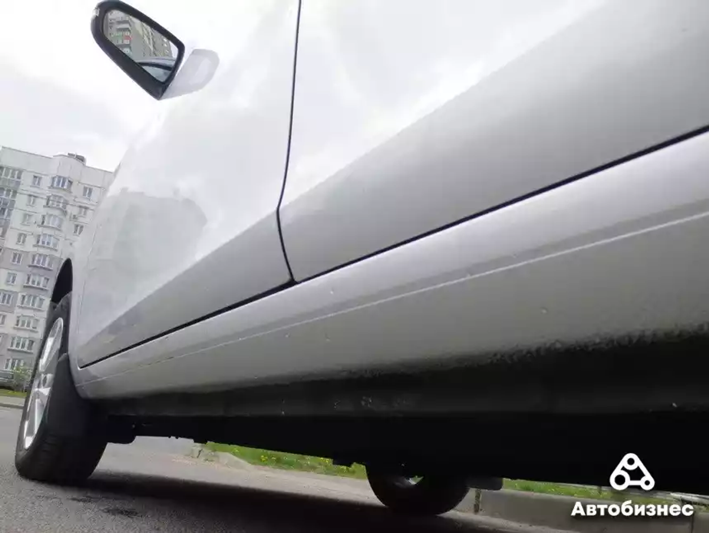 «Берет дешевизной обслуживания». Мнение владельца Lada Vesta SW