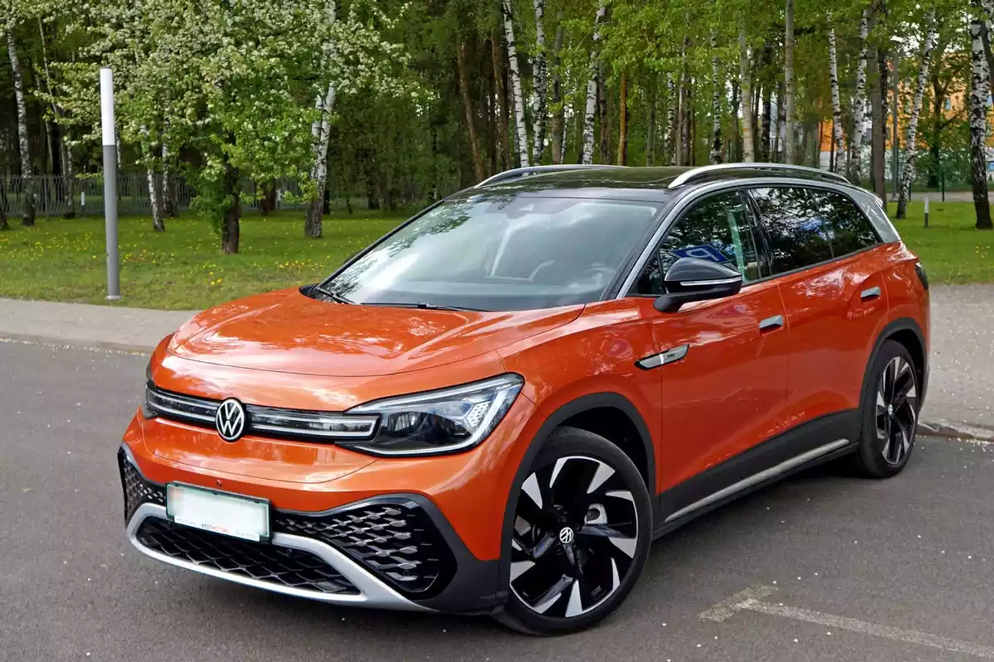 Заднеприводный и электрический! Тест-драйв Volkswagen ID.6 Crozz