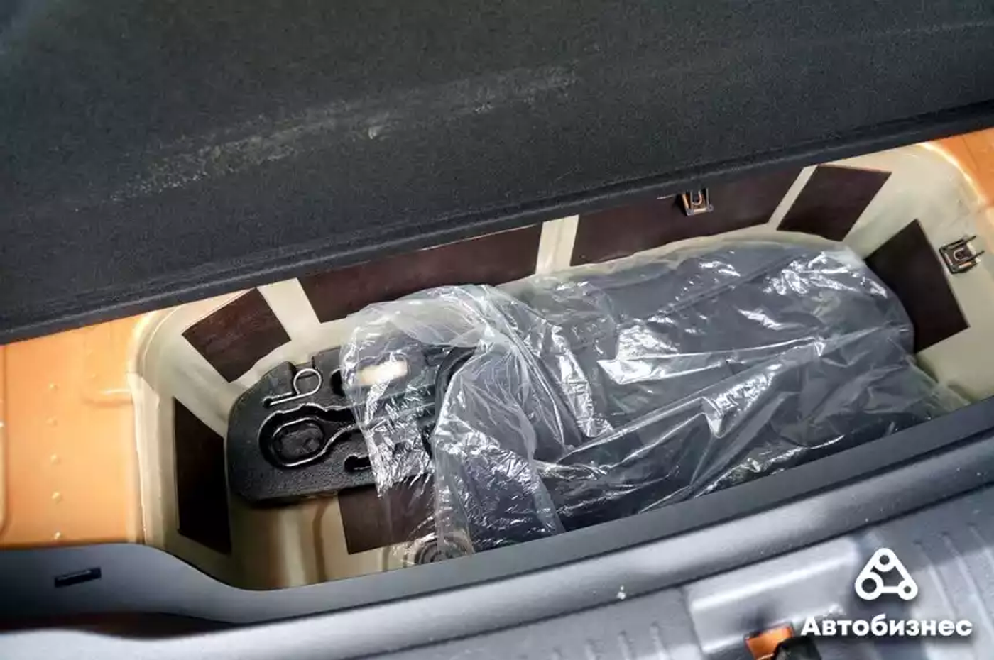 Заднеприводный и электрический! Тест-драйв Volkswagen ID.6 Crozz