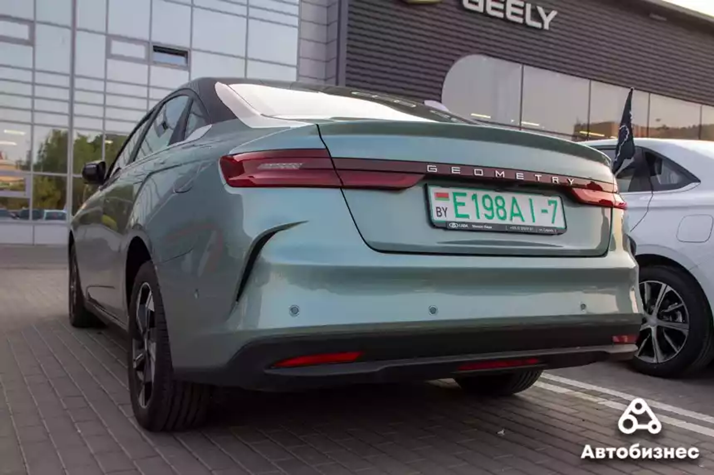 «Гнили Geely старых генераций». О чем говорят владельцы китайских машин