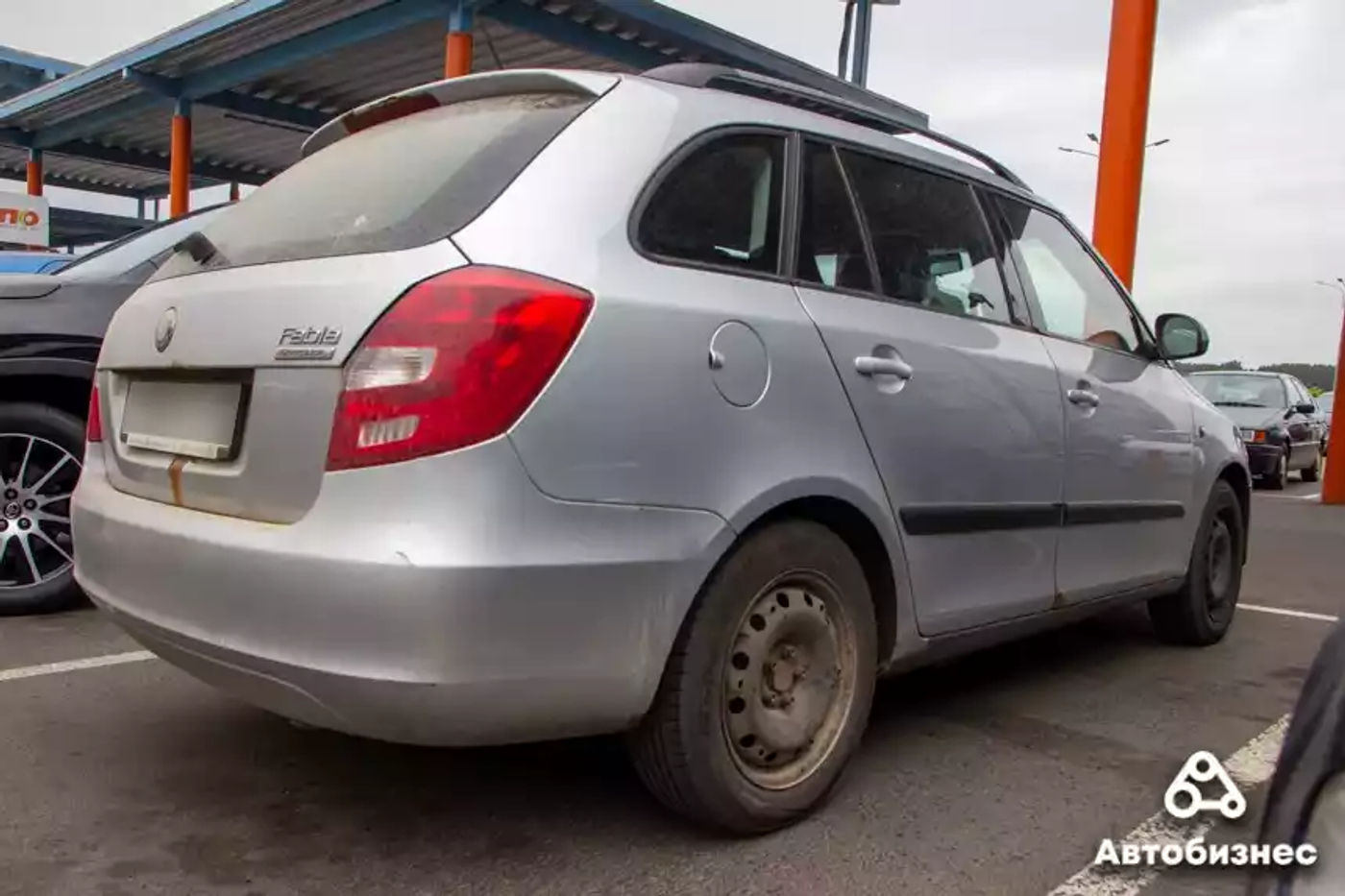 «Шумоизоляция не ахти». Мнение владельца Skoda Fabia