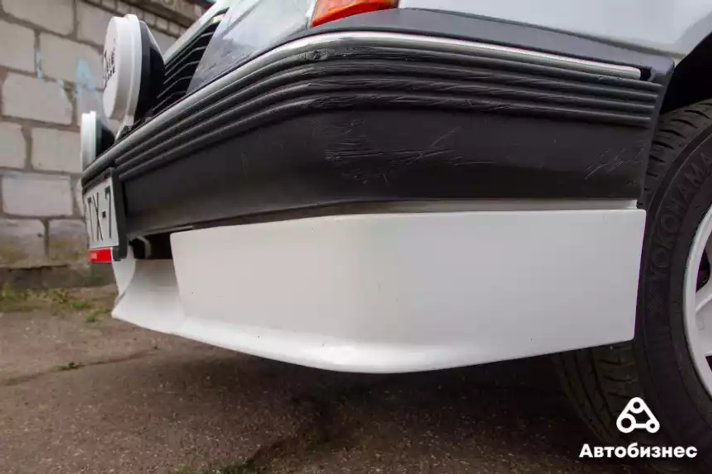 «Нонсенс, что здесь нет ржавчины». Изучаем идеальный 41-летний Opel Ascona