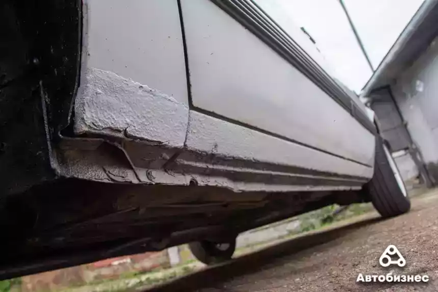 «Нонсенс, что здесь нет ржавчины». Изучаем идеальный 41-летний Opel Ascona