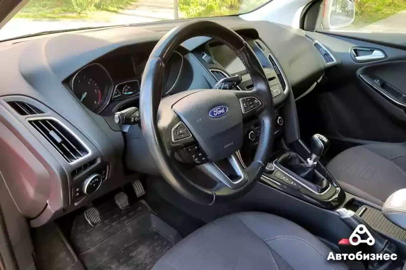 Мед и деготь: хвалю и ругаю «бывший» Ford Focus III