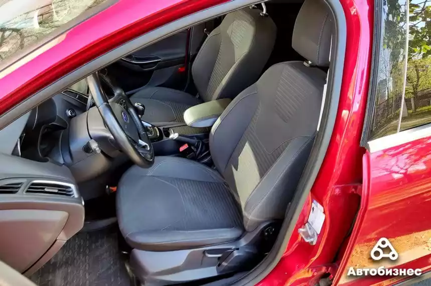 Мед и деготь: хвалю и ругаю «бывший» Ford Focus III