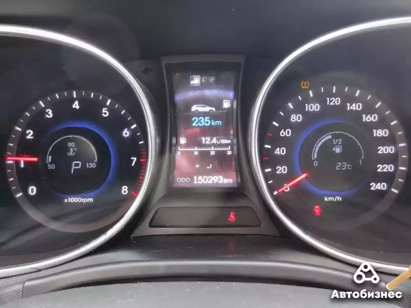 «По сравнению с BMW это идеал ездового комфорта». Мнение владельца Hyundai Grand Santa Fe