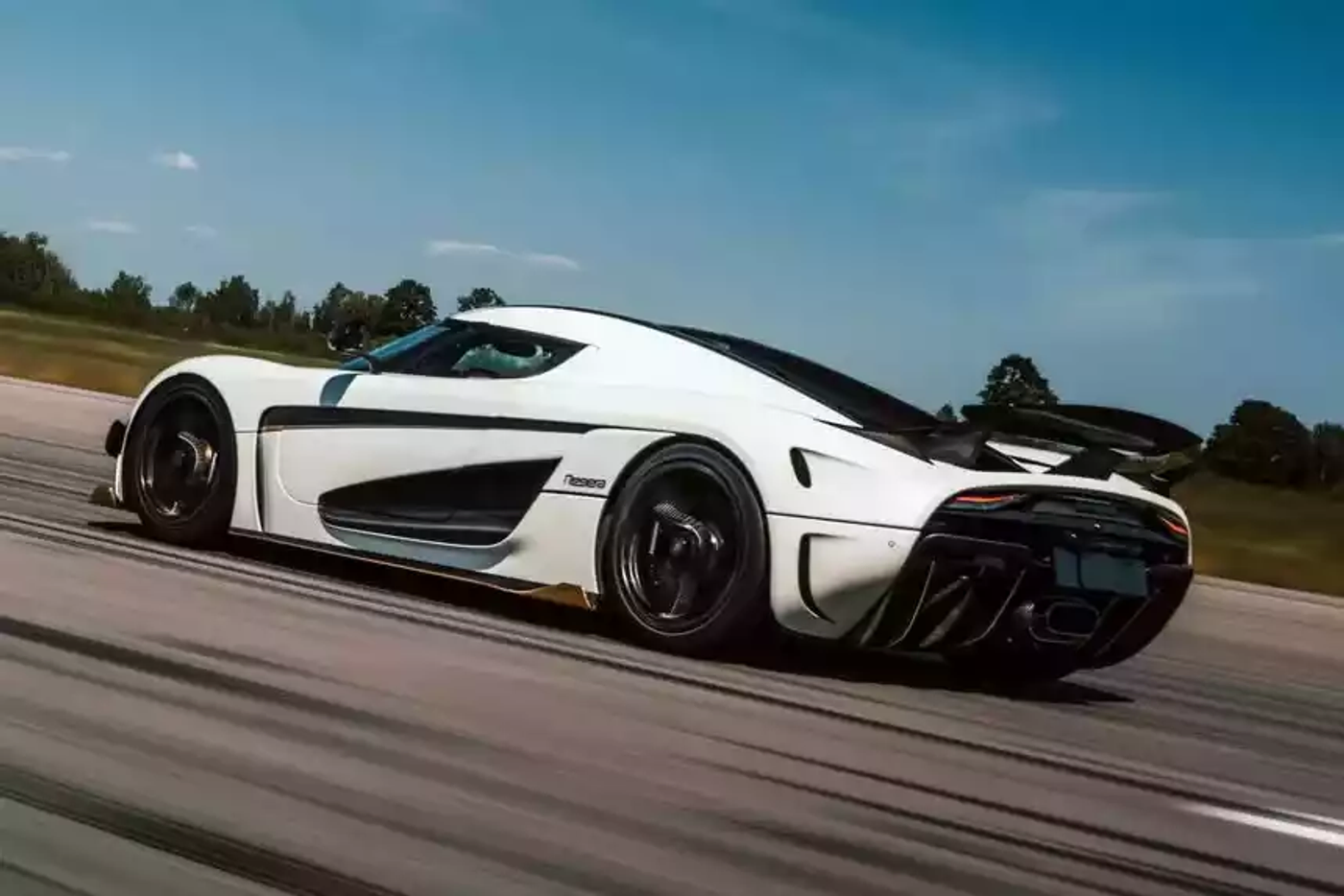 Гиперкар Koenigsegg Regera вернул себе мировой рекорд