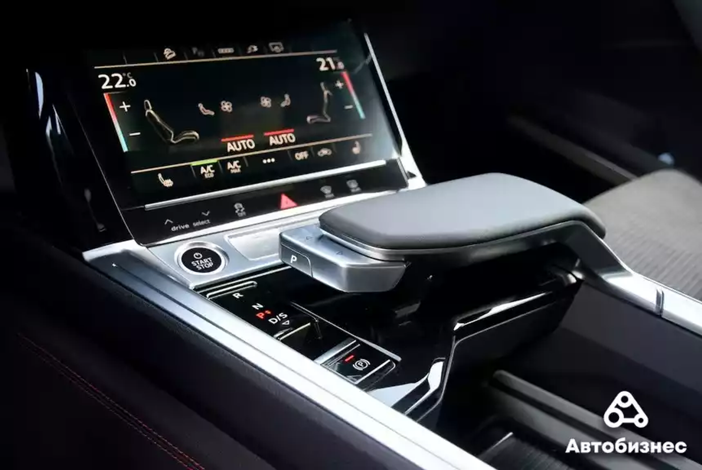 Audi Q8 Sportback 55 e-tron: тестируем батарейную классику