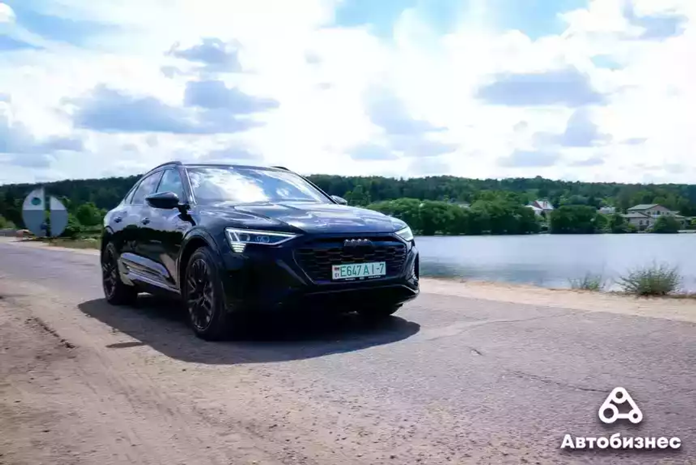 Audi Q8 Sportback 55 e-tron: тестируем батарейную классику