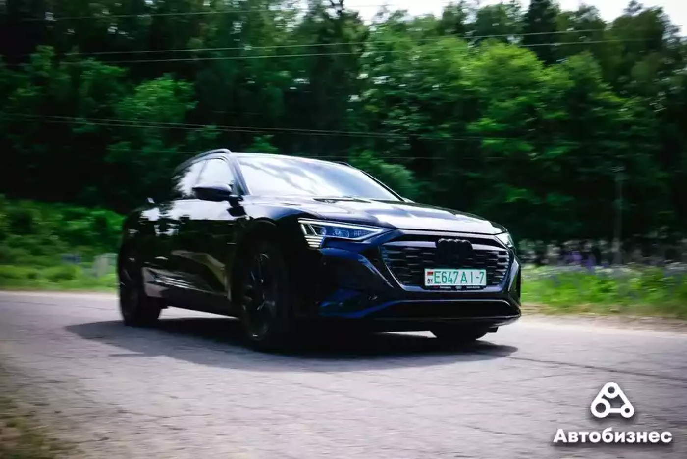 Audi Q8 Sportback 55 e-tron: тестируем батарейную классику