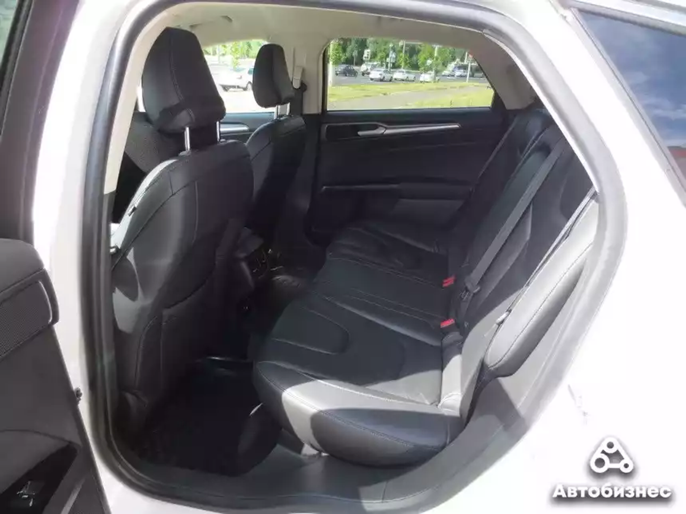 «В недостатках – климат-контроль и руль». Мнение владельца Ford Mondeo