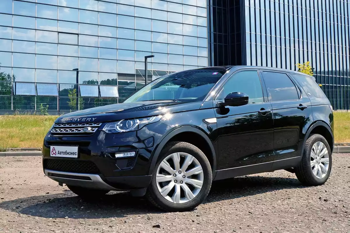 Лучше BMW? Тест-драйв подержанного Land Rover Discovery Sport