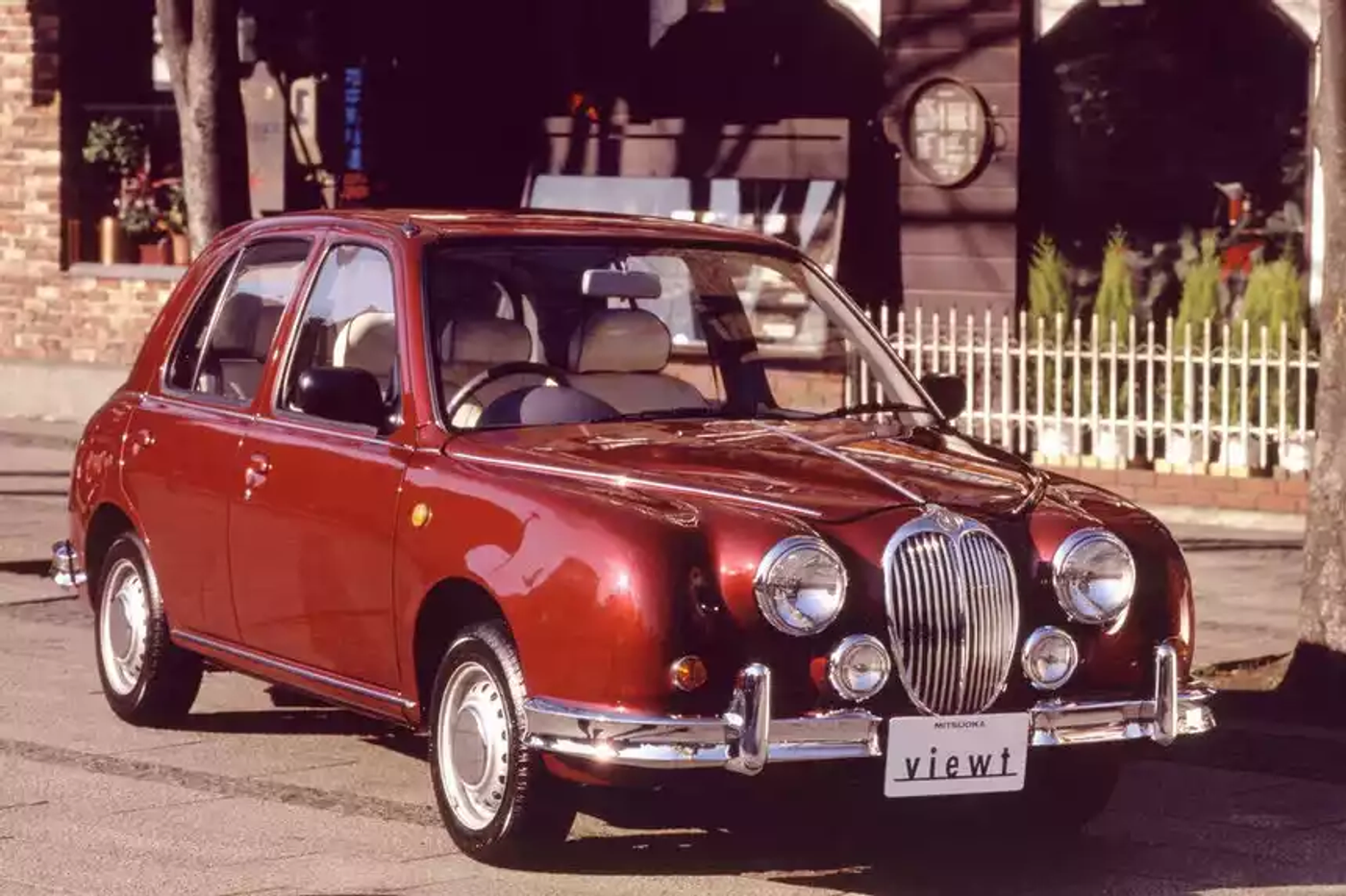 30-летие Mitsuoka Viewt: четыре поколения подражания Jaguar