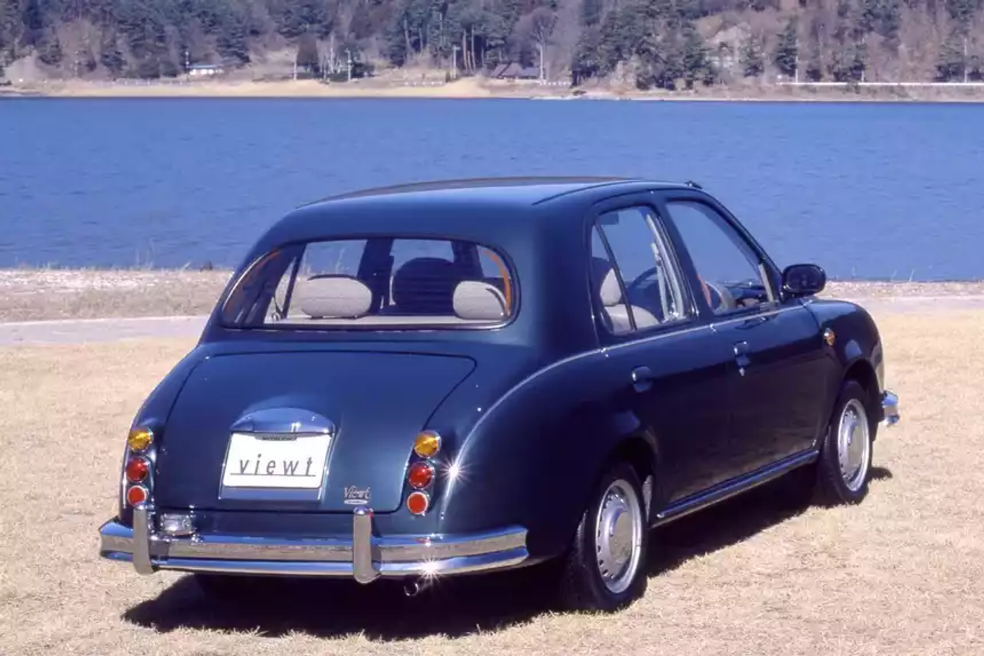 30-летие Mitsuoka Viewt: четыре поколения подражания Jaguar