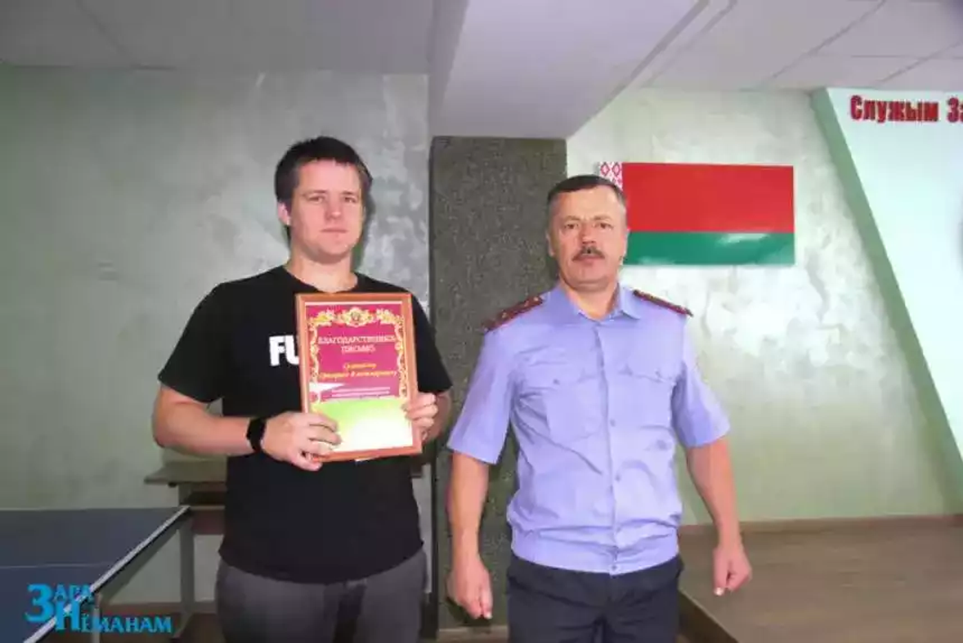 Пьяный маршрутчик с 3,1 промилле вез 12 пассажиров. Его задержали по звонку дальнобойщика