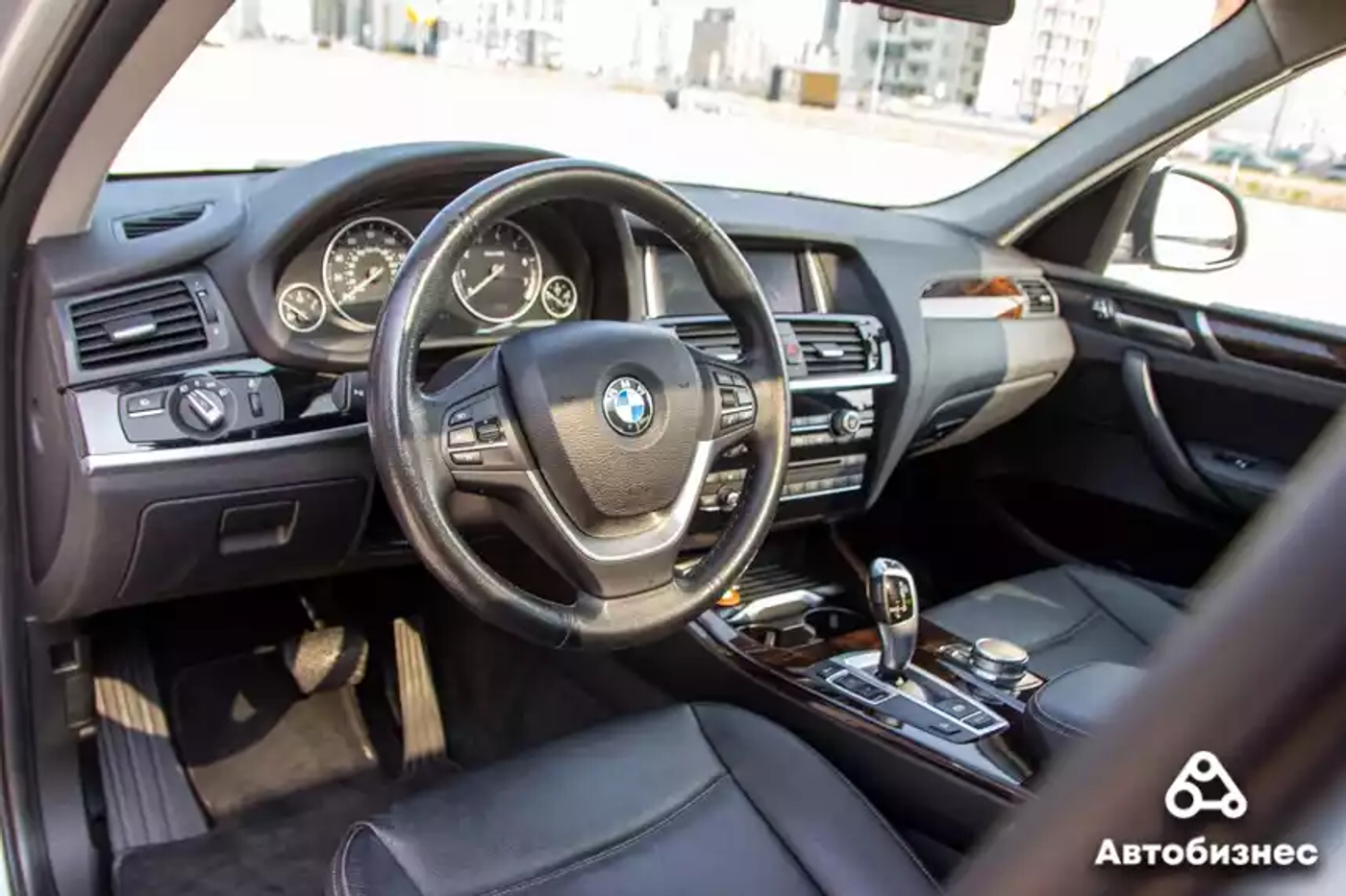 «Не такой валкий, как Passat». Мнение владельца BMW X3