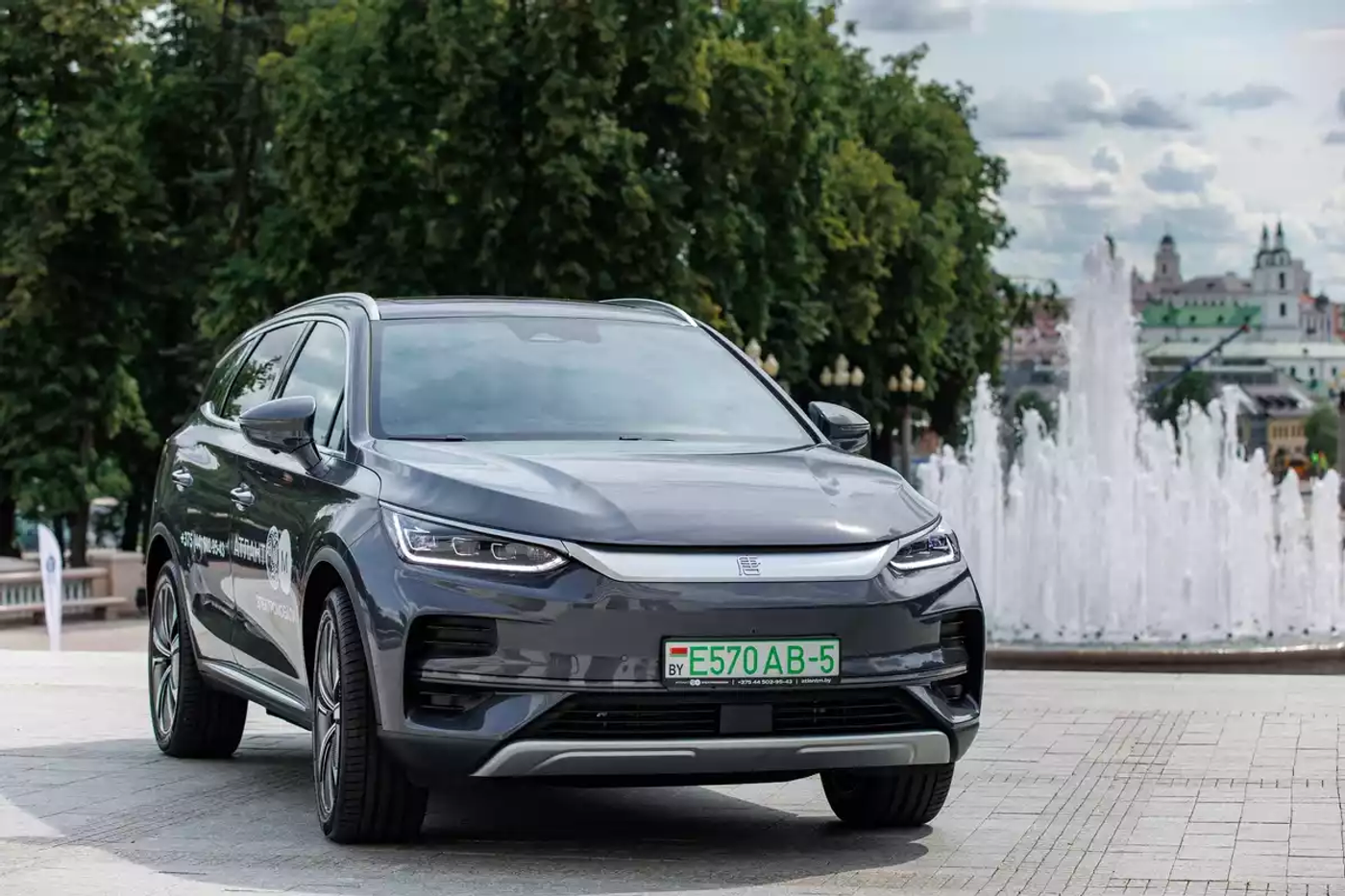 «Разборка» электрокроссовера BYD Tang: вот это нагородили!
