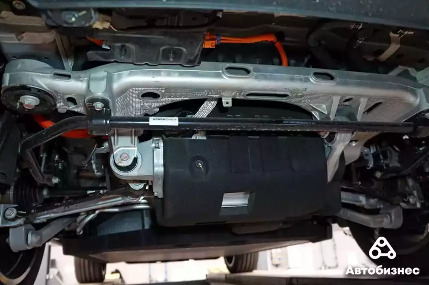 «Разборка» электрокроссовера BYD Tang: вот это нагородили!