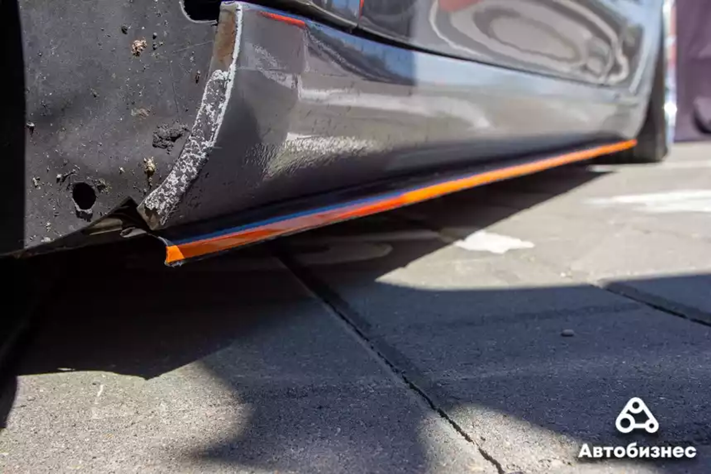 Яркие Volkswagen и плинтус для Tesla: репортаж с феста AutoCult