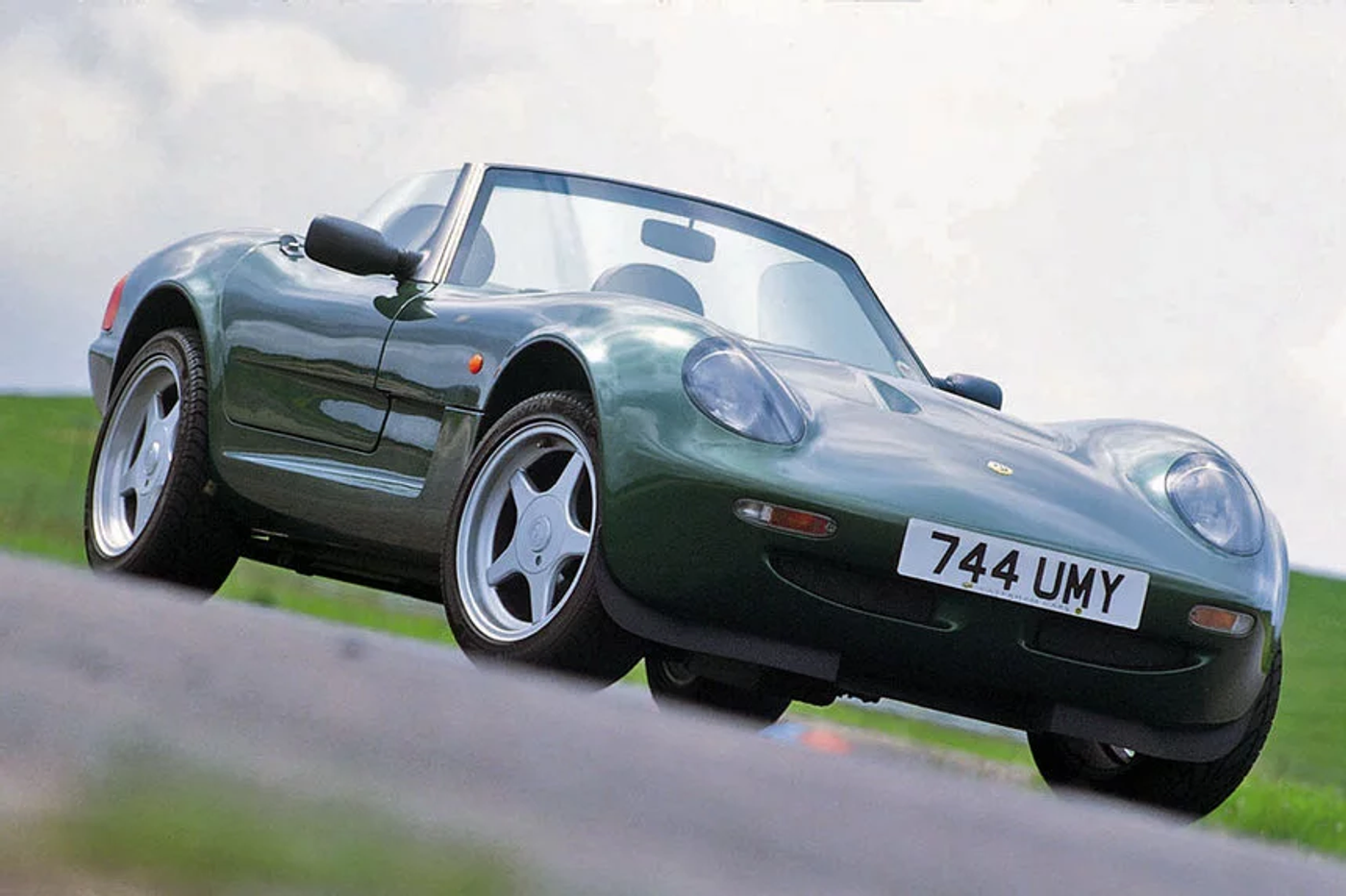 Новая эра Caterham: электрическая «семерка» и спорткар «на каждый день»