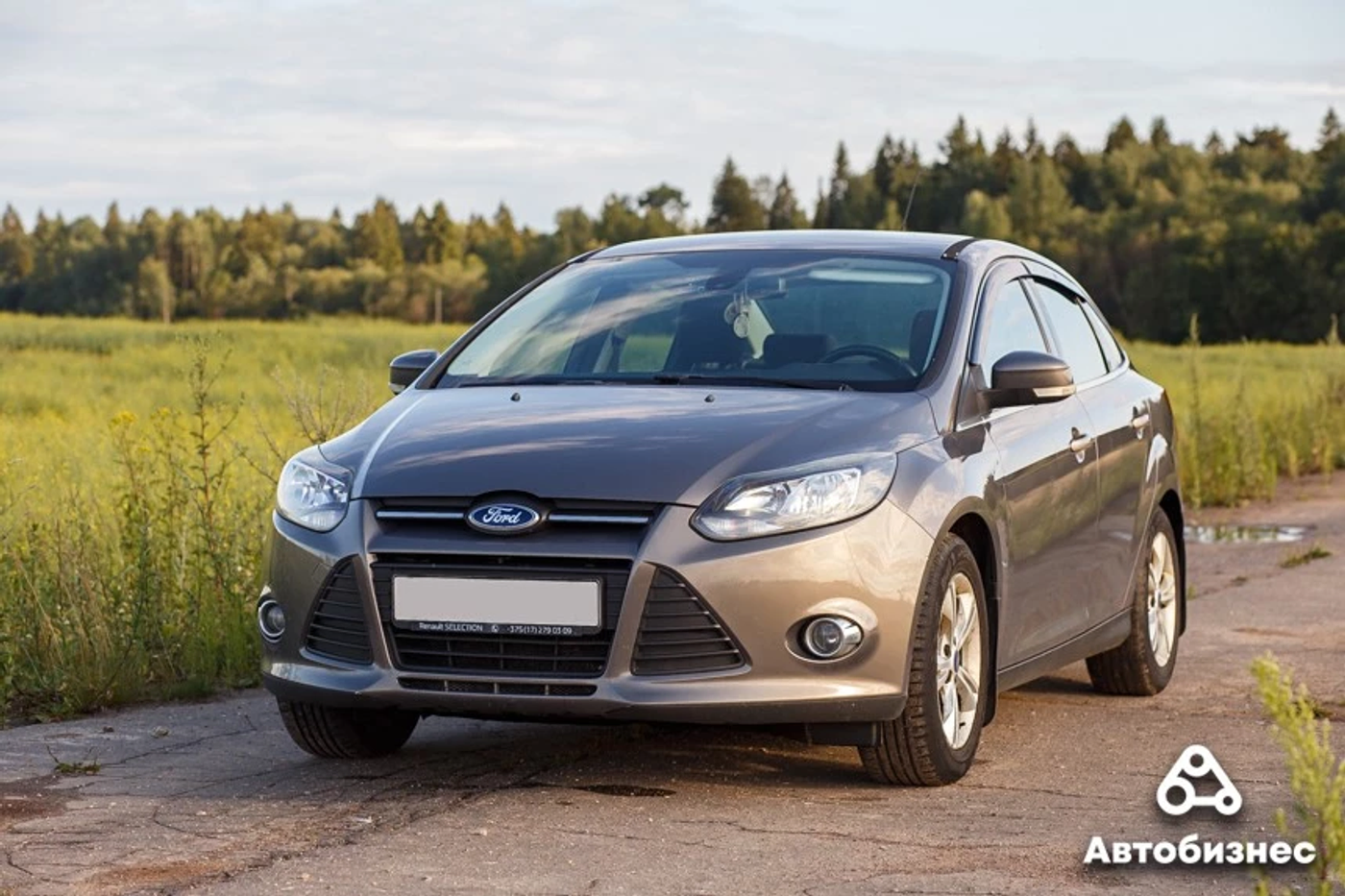 «Перевел 500 долларов аванса даже без личного осмотра». Мнение владельца Ford Focus