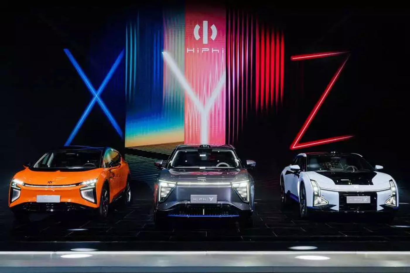 XYZ: эпатажные электрокары HiPhi готовятся покорять Европу