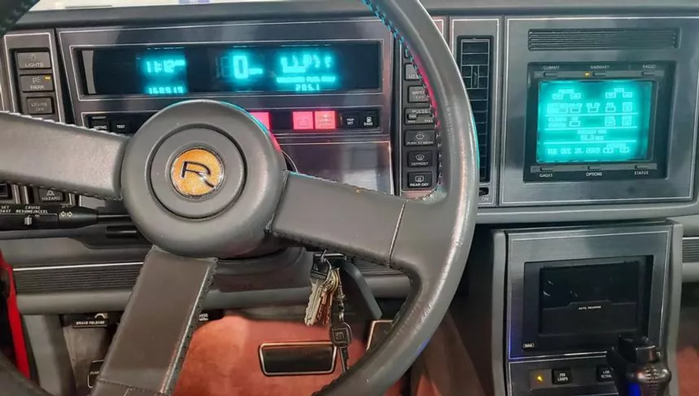 Руками трогать: как выглядел первый автомобильный тачскрин
