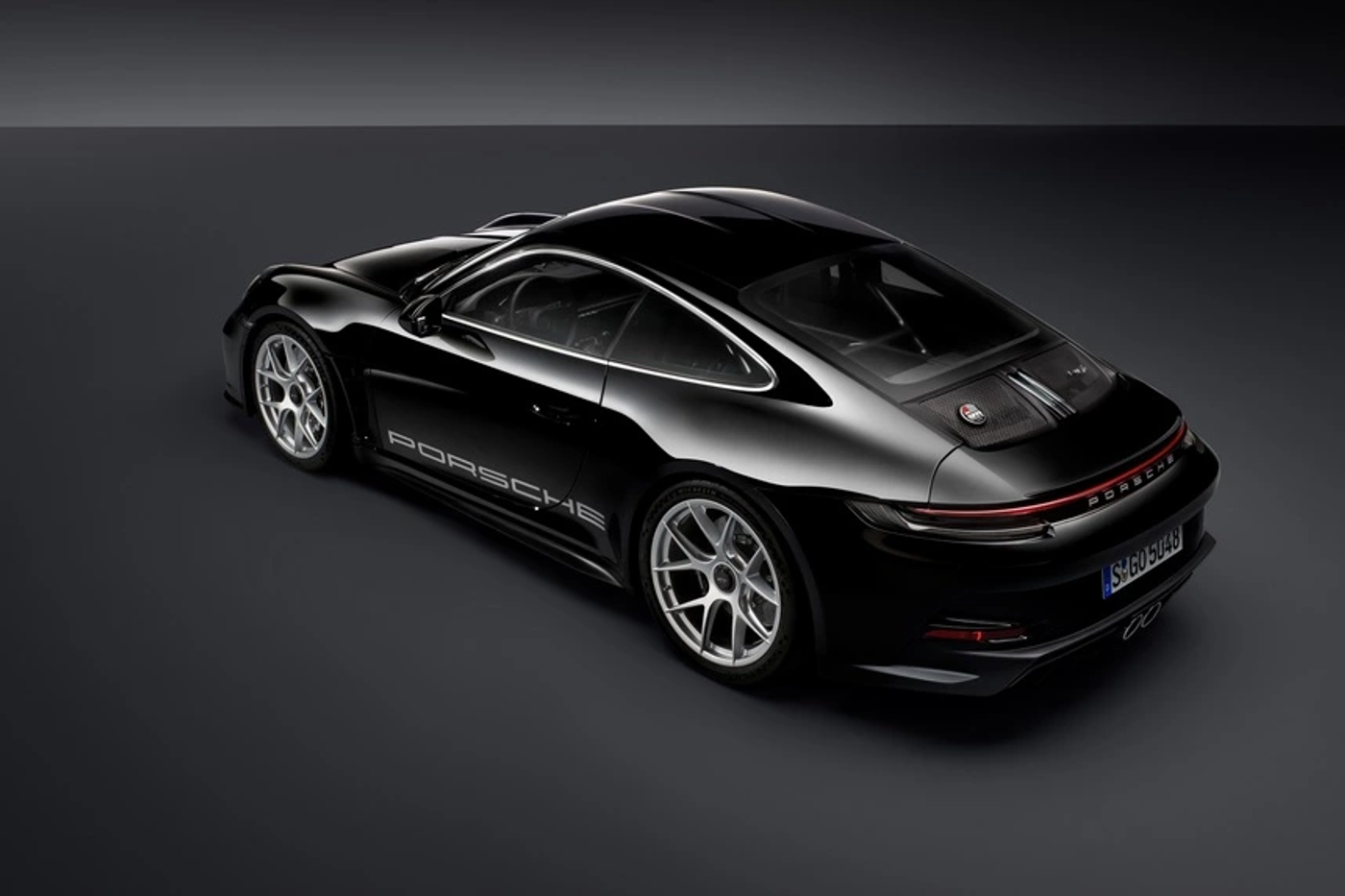 60-летие классики: знакомимся с юбилейным Porsche 911 S/T