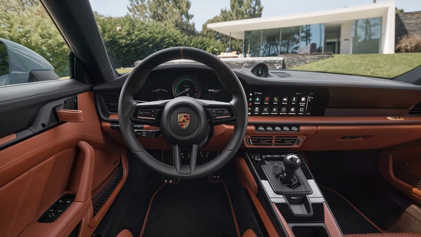 60-летие классики: знакомимся с юбилейным Porsche 911 S/T