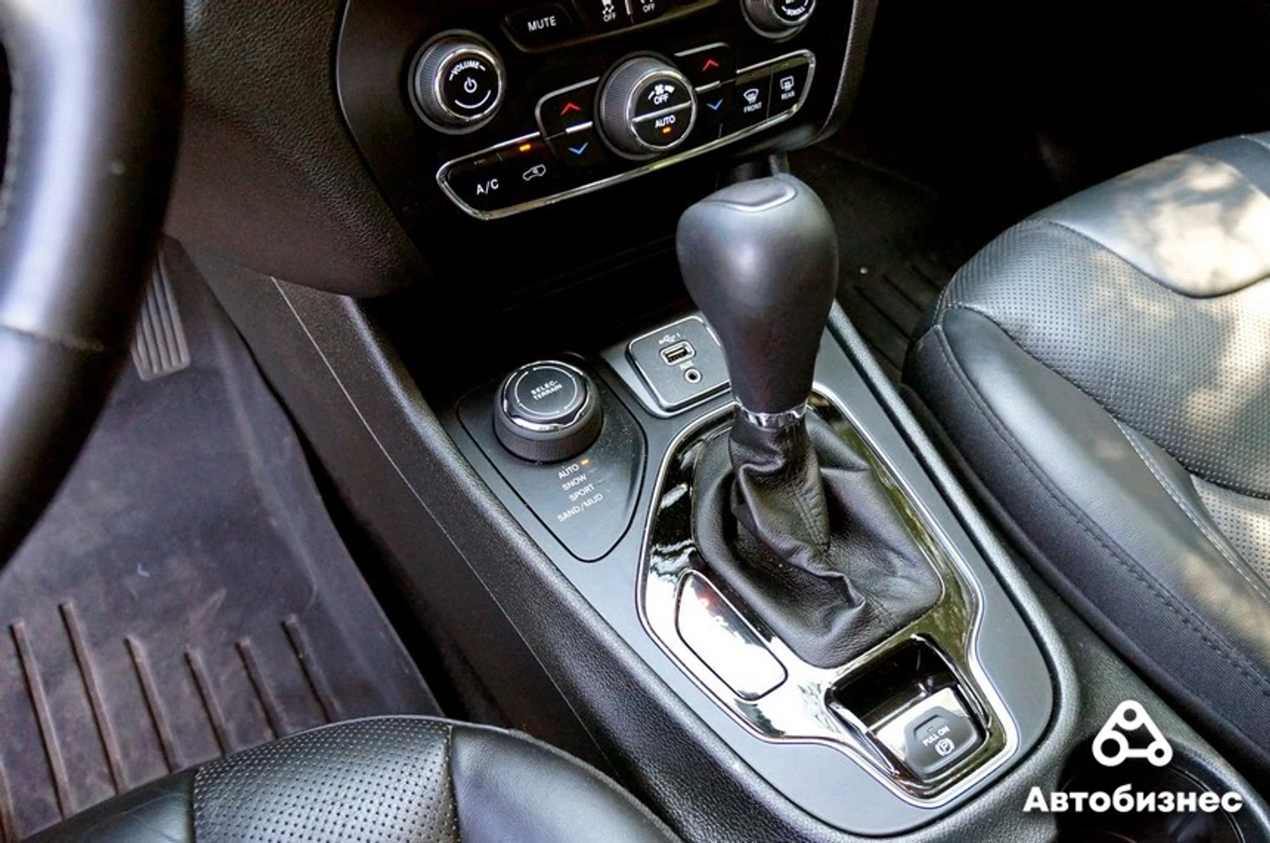 Король кроссоверов: тест подержанного Jeep Cherokee