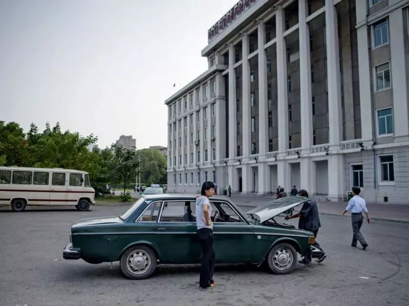 Как Северная Корея «кинула» Volvo на 1000 автомобилей