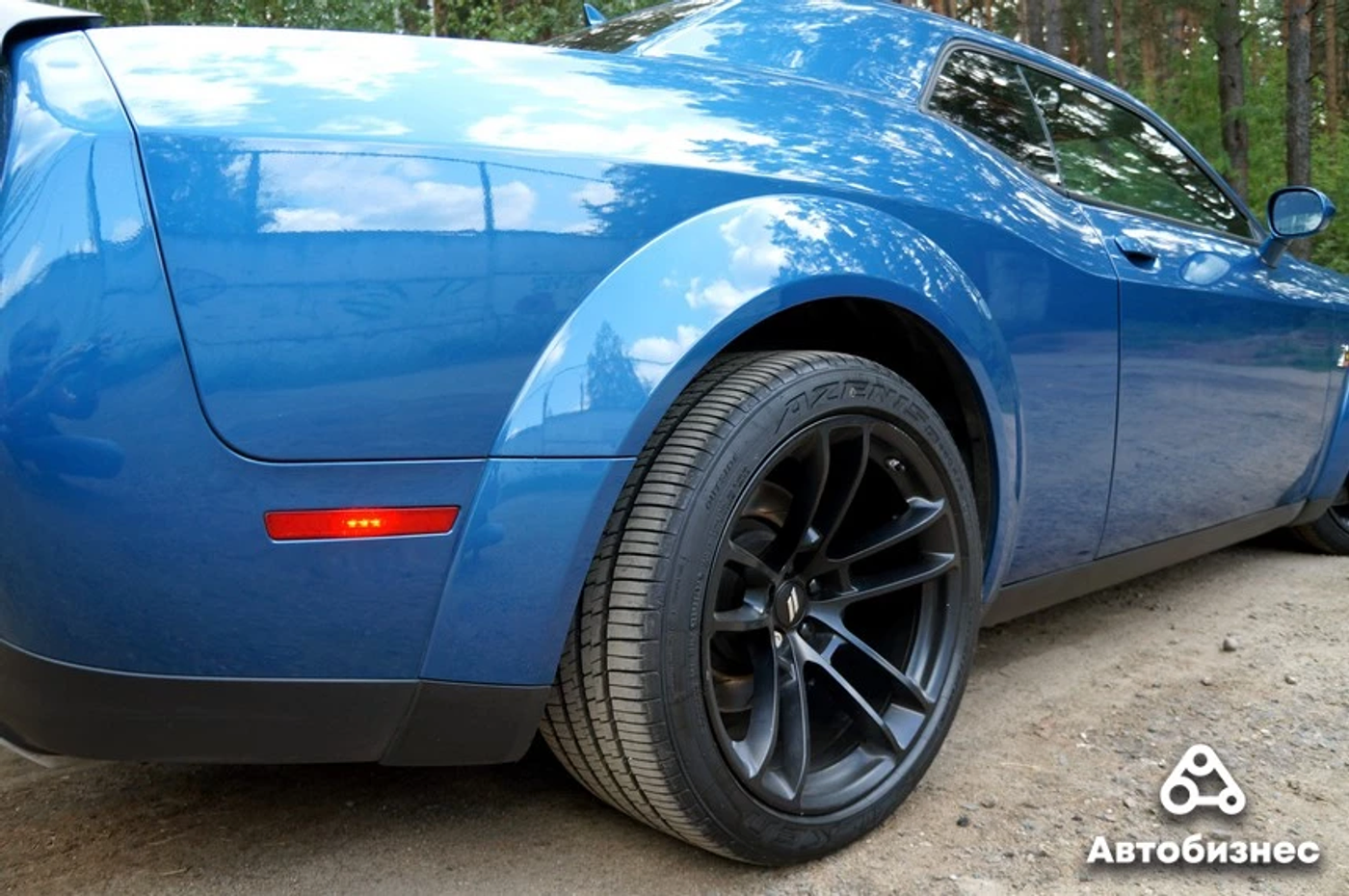 Тест Dodge Challenger 6.4 R/T Scat Pack: серийный убийца