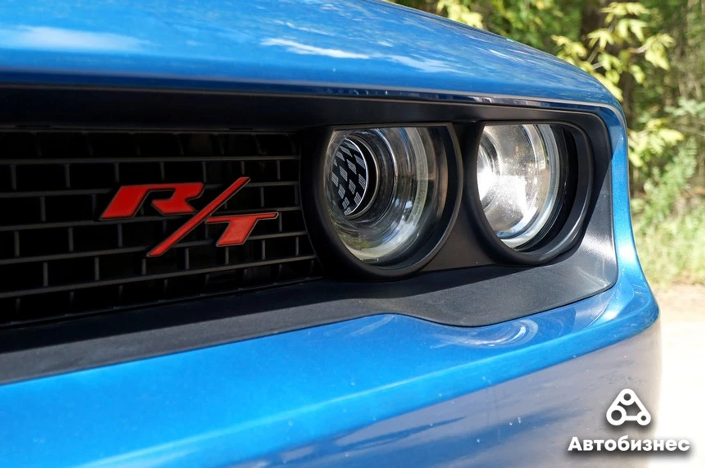 Тест Dodge Challenger 6.4 R/T Scat Pack: серийный убийца