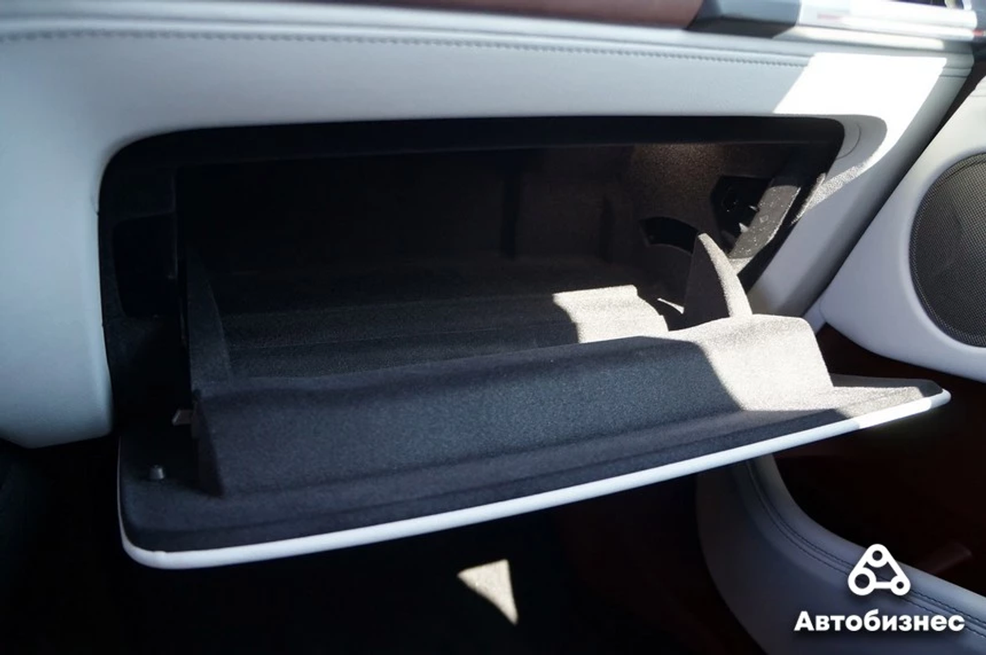 Тест BMW XM: современное искусство