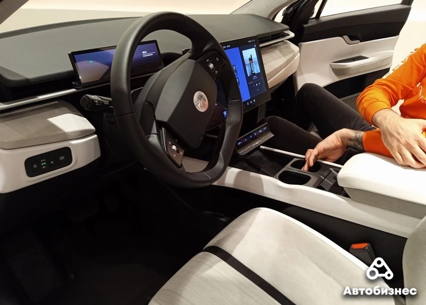 Под «Грушей» на «Аляске»: знакомимся с новыми Fisker