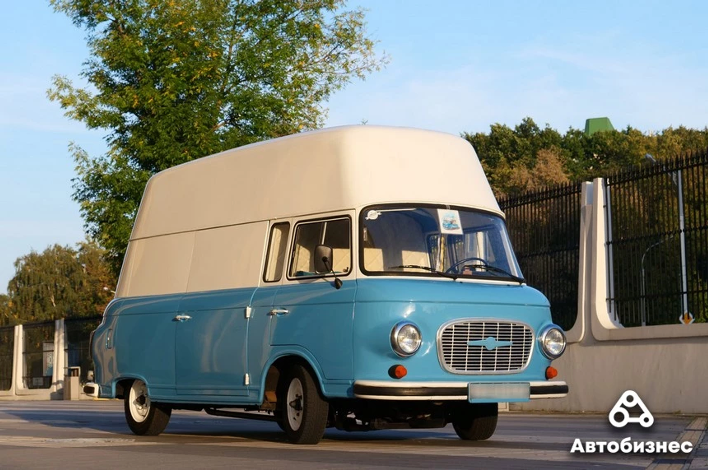 Новая жизнь Barkas B1000: из «дров» в фуд-трак